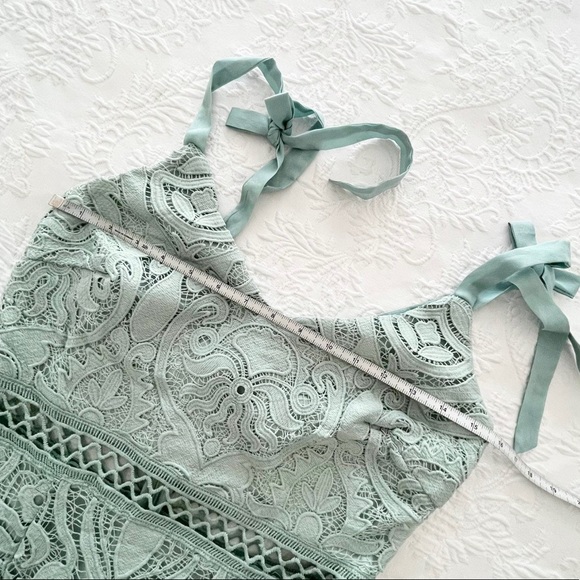 NWOT Lulu’s Won Your Heart Sage Green Lace Tie-Strap High-Low Dress - Picture 10 of 12